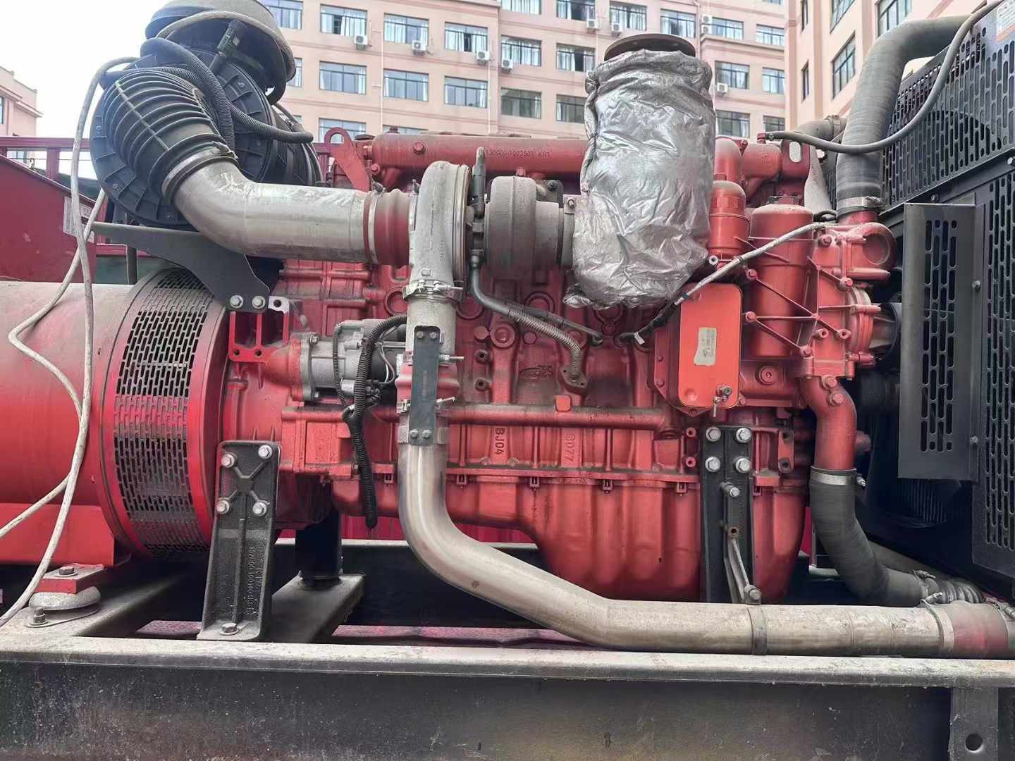 和龙如何选择适合 600kW 柴油发电机组的过载保护器？