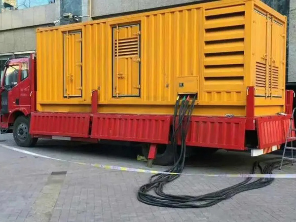 和龙如何确定水冷式机油散热器密封件的规格型号？